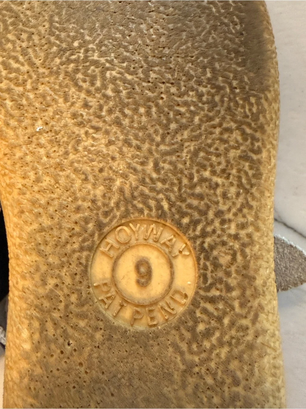 Saltwater sandals 9
